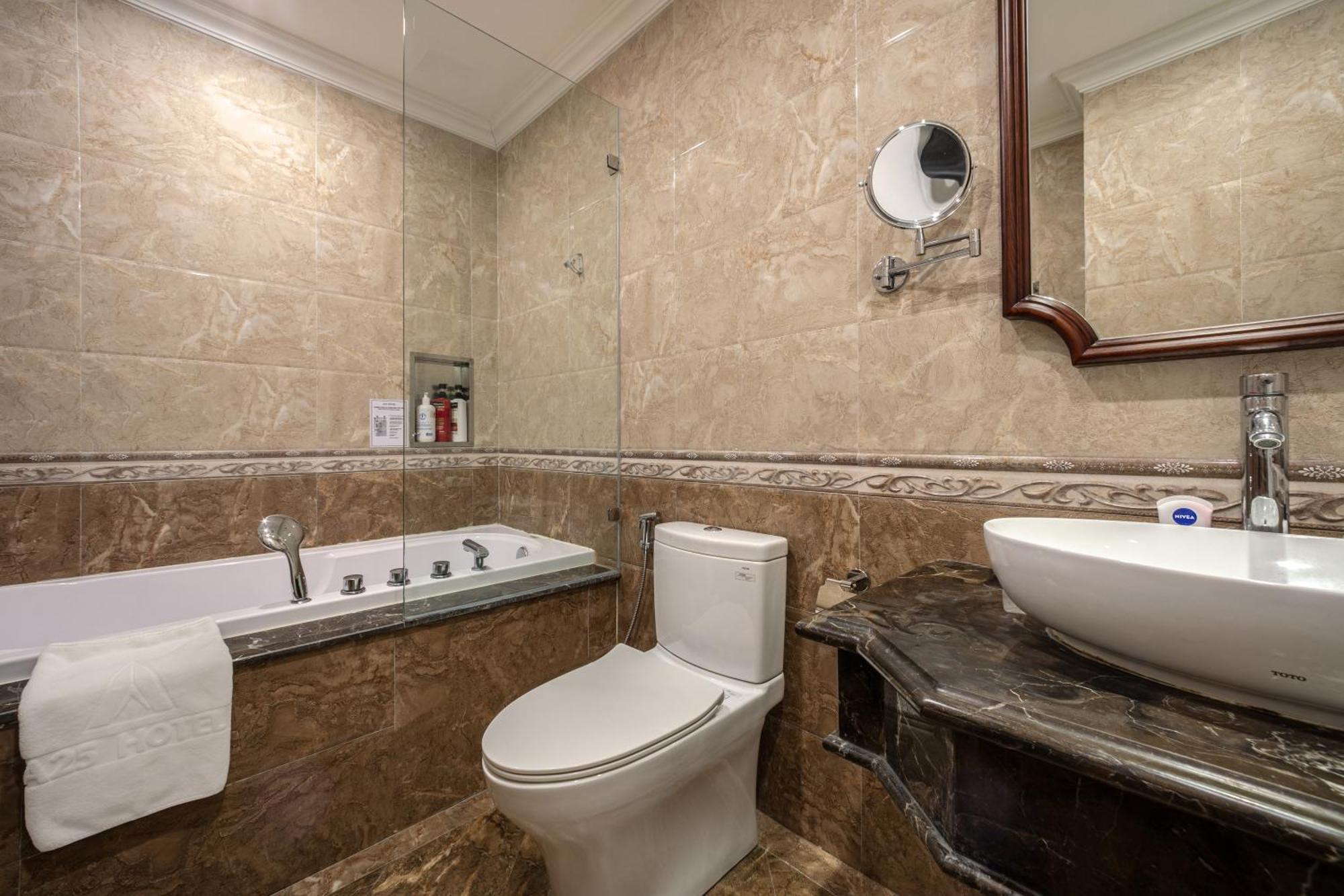 Hotel A25 - 18 Nguyen Hy Quang *